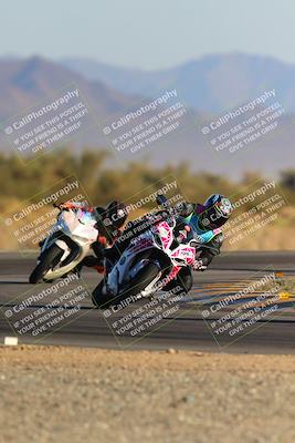 media/Dec-09-2023-SoCal Trackdays (Sat) [[76a8ac2686]]/Turn 15 Set 2 (245pm)/